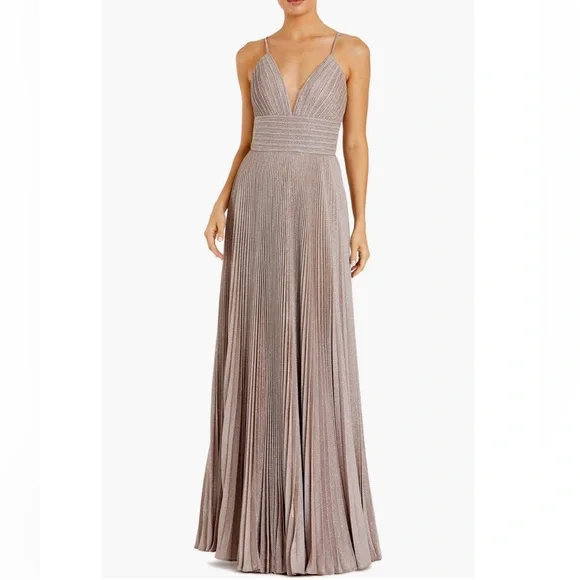 Mac Duggal Shimmer Pleated V-Neck Open Back Gown, Sz 12, NWT, Rose-gold - Picture 1 of 3